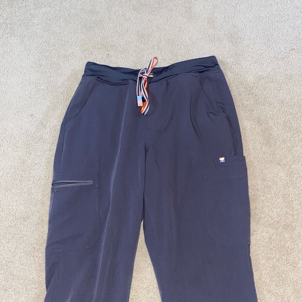 FIGS Scrub Pants
